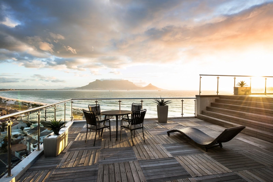 3 Bedroom Property for Sale in Bloubergstrand Western Cape